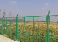 護(hù)欄網(wǎng)常用的管材有哪些？