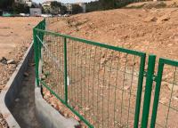 框架護欄網(wǎng)鍍鋅處理為什么在邊框上面打孔？